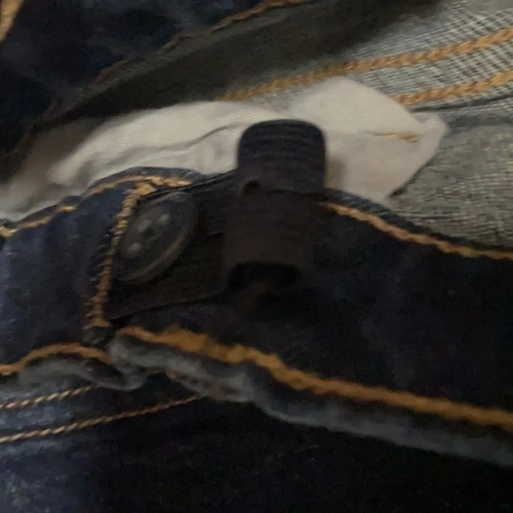 Gap Kids Skinny Stretch size 12 reg dark blue jeans 99% cotton 1% spandex (K-11)